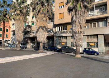 Foto 4 - Commercial Premises via Gramsci, Savona - photo 4