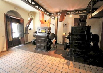 ingresso - Locale Commerciale Via Macello, Palazzolo Acreide - foto 4