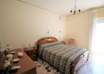 camera da letto - Trilocale Via Filisto, Siracusa - foto 11