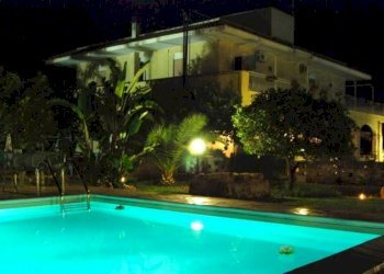 piscina - Villa C.da Spinagallo, Siracusa - foto 5