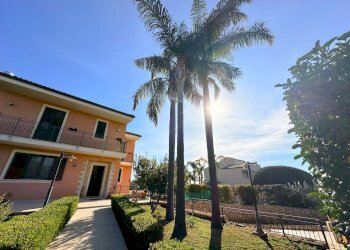 ingresso - Villa Via Pietro Fillioley, Siracusa - foto 1