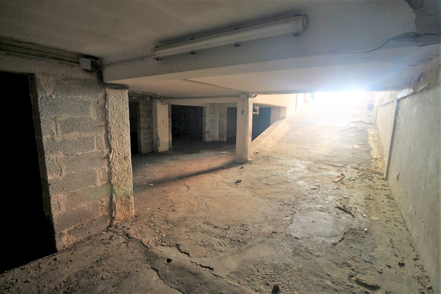 dettagli - Box Ronco I Via Tisia
 
3, Siracusa - photo 2