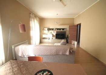 soggiorno - Quadrilocale Viale Tunisi, Siracusa - foto 1