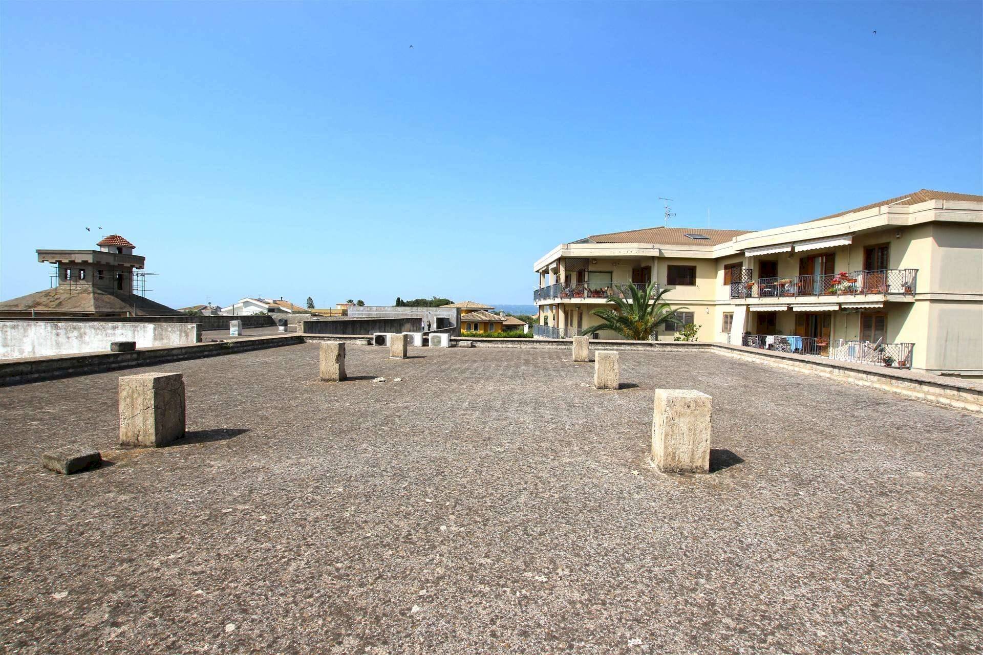 Foto 2 - Capannone Via Forlanini, Siracusa - foto 2