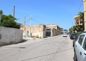 Foto 1 - Capannone Via Forlanini, Siracusa - foto 1