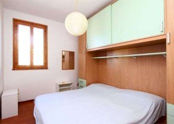 camera da letto - Quadrilocale Passo del Broccon
 
5, Comacchio - foto 8