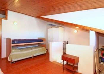 camera da letto - Quadrilocale Passo del Broccon
 
5, Comacchio - foto 16