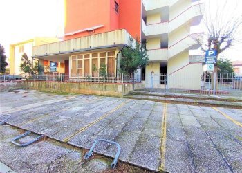 facciata - Quadrilocale Passo del Broccon
 
5, Comacchio - foto 27