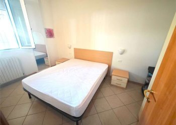 camera da letto - Trilocale dei Frassini
 
10-2, Comacchio - foto 6