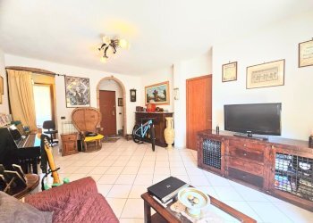 soggiorno - Villa a Schiera Zamboni Ferruccio, Comacchio - foto 4