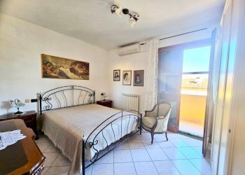 camera da letto - Villa a Schiera Zamboni Ferruccio, Comacchio - foto 9