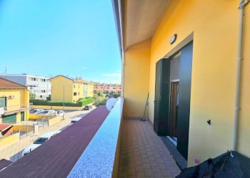 balcone - Villa a Schiera Zamboni Ferruccio, Comacchio - foto 18