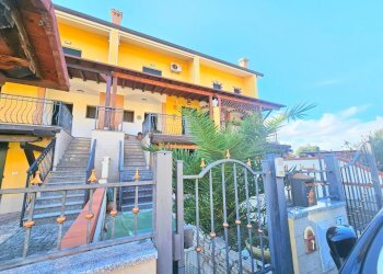 facciata - Villa a Schiera Zamboni Ferruccio, Comacchio - foto 26