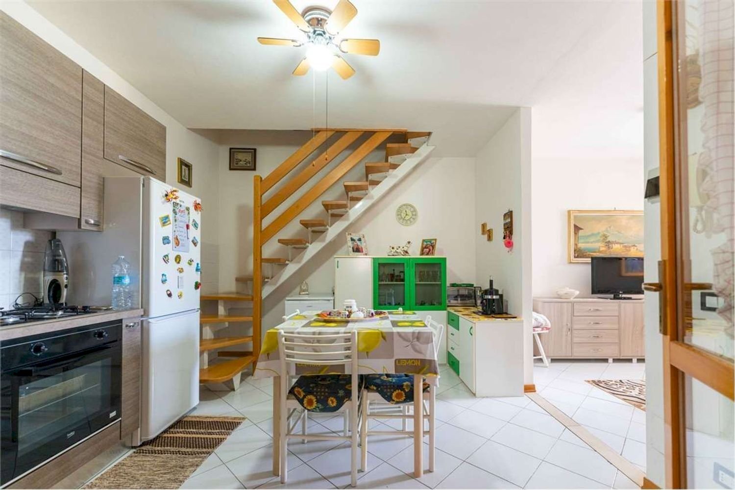 cucina - Villa Bifamiliare Tukory, Comacchio - foto 1