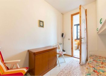 corridoio - Villa Bifamiliare Tukory, Comacchio - foto 7