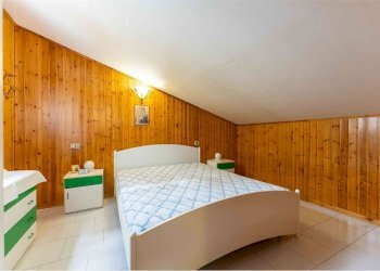 camera da letto - Villa Bifamiliare Tukory, Comacchio - foto 16