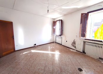 camera da letto - Villa Bifamiliare Agatopisto
 
20, Comacchio - foto 15