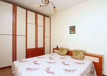 camera da letto - Trilocale Passo del Broccon, Comacchio - foto 7