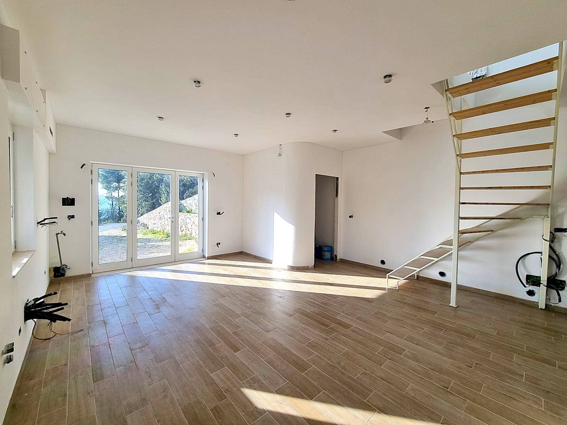 Foto 2 - Trilocale Via per Olle
 
11, Finale Ligure - foto 2