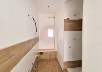 Foto 11 - Trilocale Via per Olle
 
11, Finale Ligure - foto 11