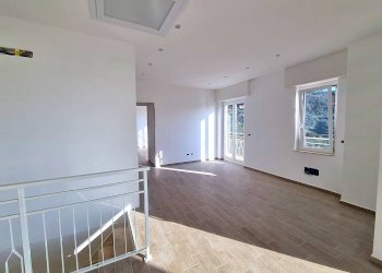 Foto 6 - Trilocale Via per Olle
 
11, Finale Ligure - foto 6