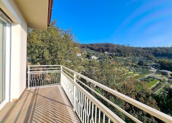 Foto 17 - Trilocale Via per Olle
 
11, Finale Ligure - foto 17