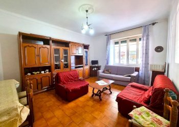 Foto 1 - Quadrilocale Via Nicolò Saccone, Finale Ligure - foto 1