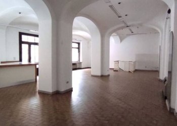 Foto 1 - Commercial Activity Bartolomeo Bruni
 
1, Cuneo - photo 1