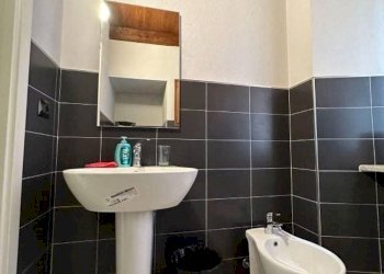 bagno - Bilocale Torino
 
11, Dronero - foto 20
