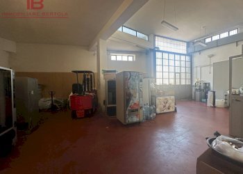 Foto 2 - Magazzino via rocca de baldi
 
10, Cuneo - foto 2