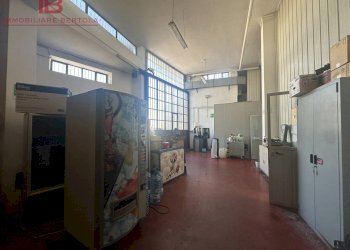 Foto 10 - Magazzino via rocca de baldi
 
10, Cuneo - foto 10