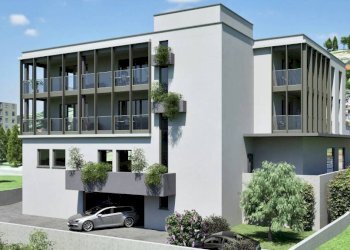 Facciata - Negozio via Vittorio Veneto, 3, Luvinate - foto 6