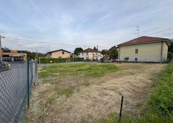 Terreno - Building land via Borghi, Biandronno - photo 9