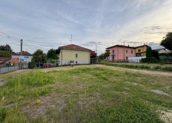 Terreno - Building land via Borghi, Biandronno - photo 12