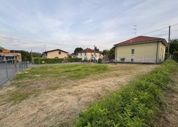 Terreno - Building land via Borghi, Biandronno - photo 19