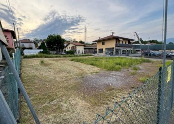 Terreno - Building land via Borghi, Biandronno - photo 25
