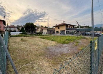 Terreno - Building land via Borghi, Biandronno - photo 27