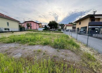 Terreno - Building land via Borghi, Biandronno - photo 28