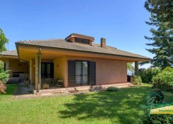 Facciata - Villa via Barbara Allason, Pecetto Torinese - foto 1