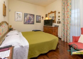 Camera da letto - Villa via Barbara Allason, Pecetto Torinese - photo 38
