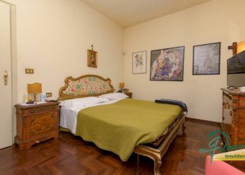 Camera da letto - Villa via Barbara Allason, Pecetto Torinese - photo 39