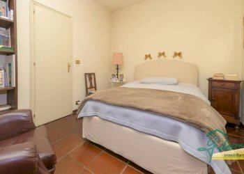 Camera da letto - Villa via Barbara Allason, Pecetto Torinese - photo 47