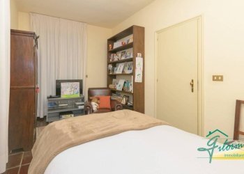 Camera da letto - Villa via Barbara Allason, Pecetto Torinese - photo 48
