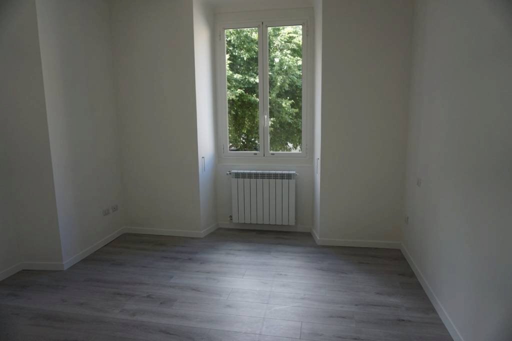 Camera da letto - Quadrilocale piazza Raffaele Sopranis, 3, Genova (zona Dinegro) - foto 3