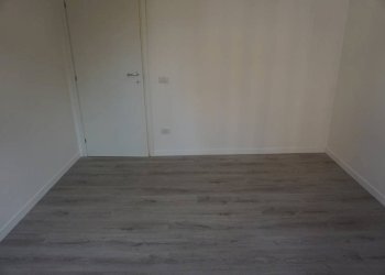 Camera da letto - Quadrilocale piazza Raffaele Sopranis, 3, Genova (zona Dinegro) - foto 7
