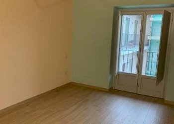 Stanza non arredata - Bilocale via Camillo Benso di Cavour, Cherasco - foto 5