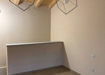 Stanza non arredata - Bilocale via Camillo Benso di Cavour, Cherasco - foto 9