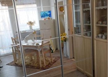 Stanza arredata - Monolocale corso Vittorio Emanuele II, Cuneo (zona Donatello) - foto 5