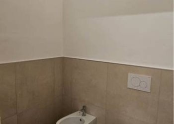 Bagno - Trilocale Cuneo (zona Centro) - foto 9