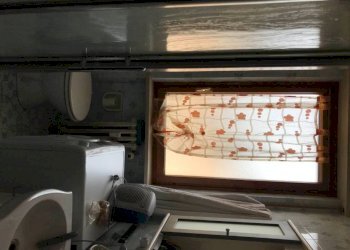 Interno non residenziale - Trilocale via Roata Canale, frazione Madonna Delle Grazie, Cuneo - foto 6